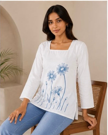 VASTROX Women’s White Floral Print Cotton Kurti